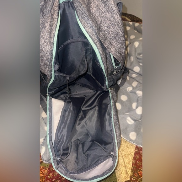 adidas backpack (excellent condition) - Picture 4 of 7